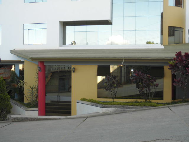 sabor de Mi Tierra 
se encuentra en el gran hotal